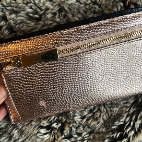 [kate spade] champagne/ rose gold wallet - Picture 2 of 5